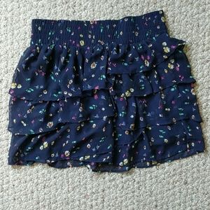 EUC Small AE Ruffled miniskirt